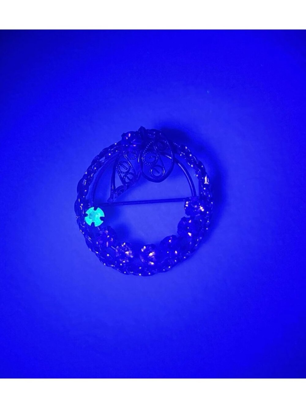 Vintage Brooch Glows 1/20 12K Gold Filled Wreath Multicolor Rhinestones Glowing
